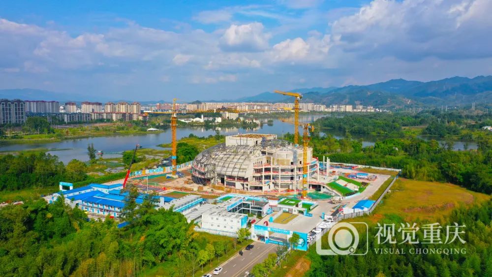 “重慶農(nóng)商行杯”2023年重慶市龍舟邀請賽在涪陵烏江流域舉行6.jpg